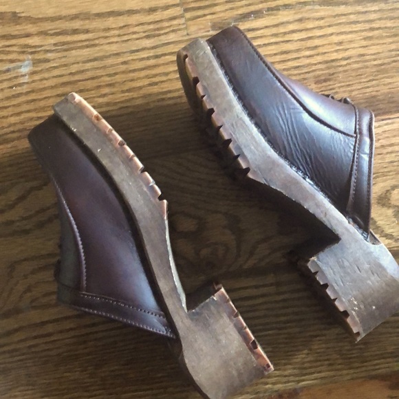 Dark brown J. Crew mules. - Picture 4 of 4